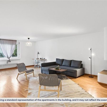 Spacious Apartment In Zürich Eksteriør billede